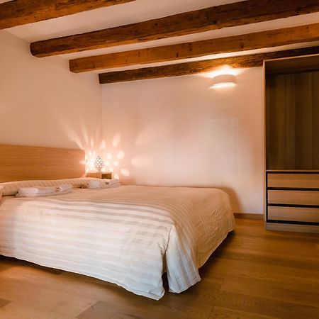 Historical And Luxury Apartment Bolonia Zewnętrze zdjęcie