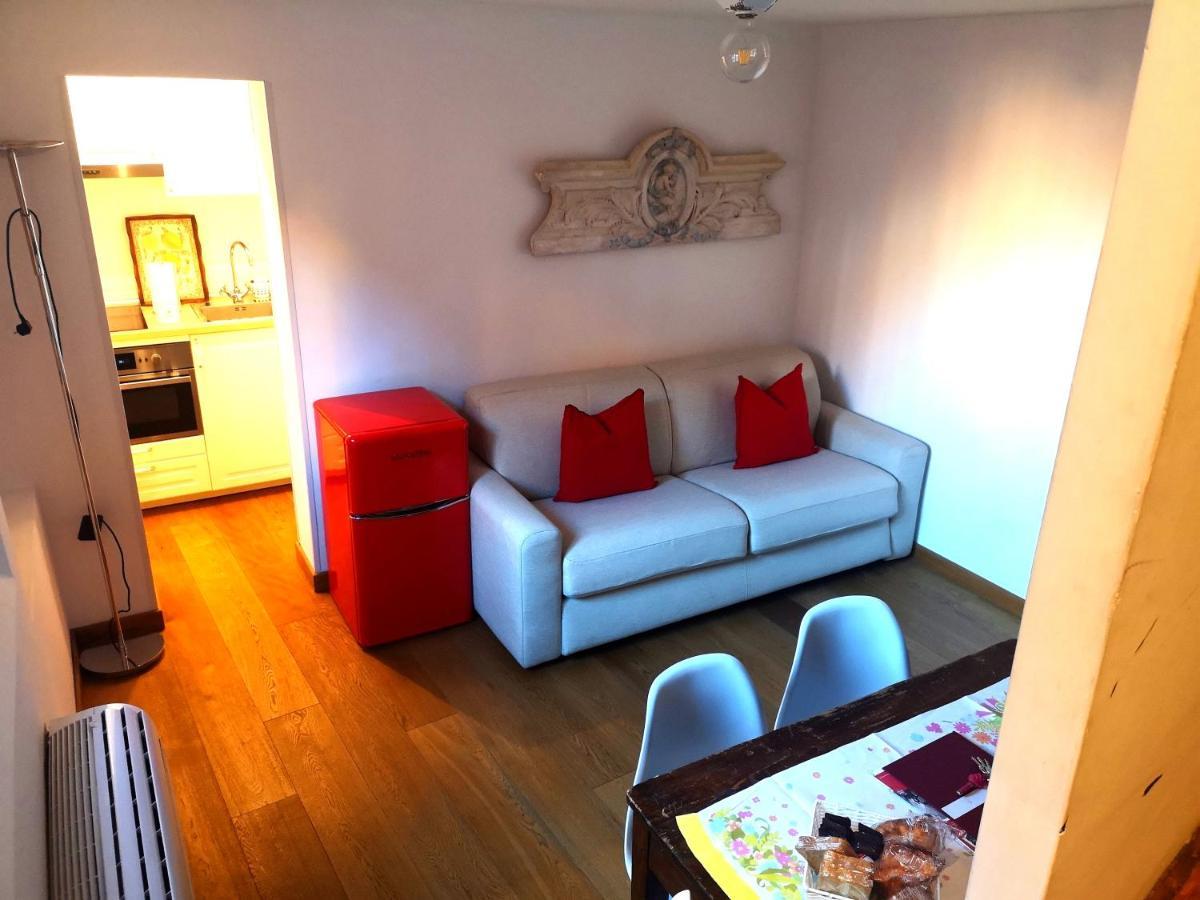 Historical And Luxury Apartment Bolonia Zewnętrze zdjęcie